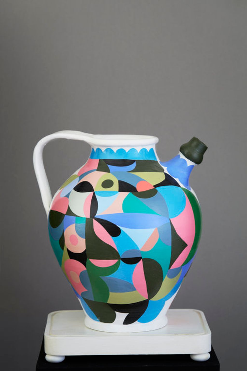 'Gina', 2016, ett konstverk av Liselotte Watkins