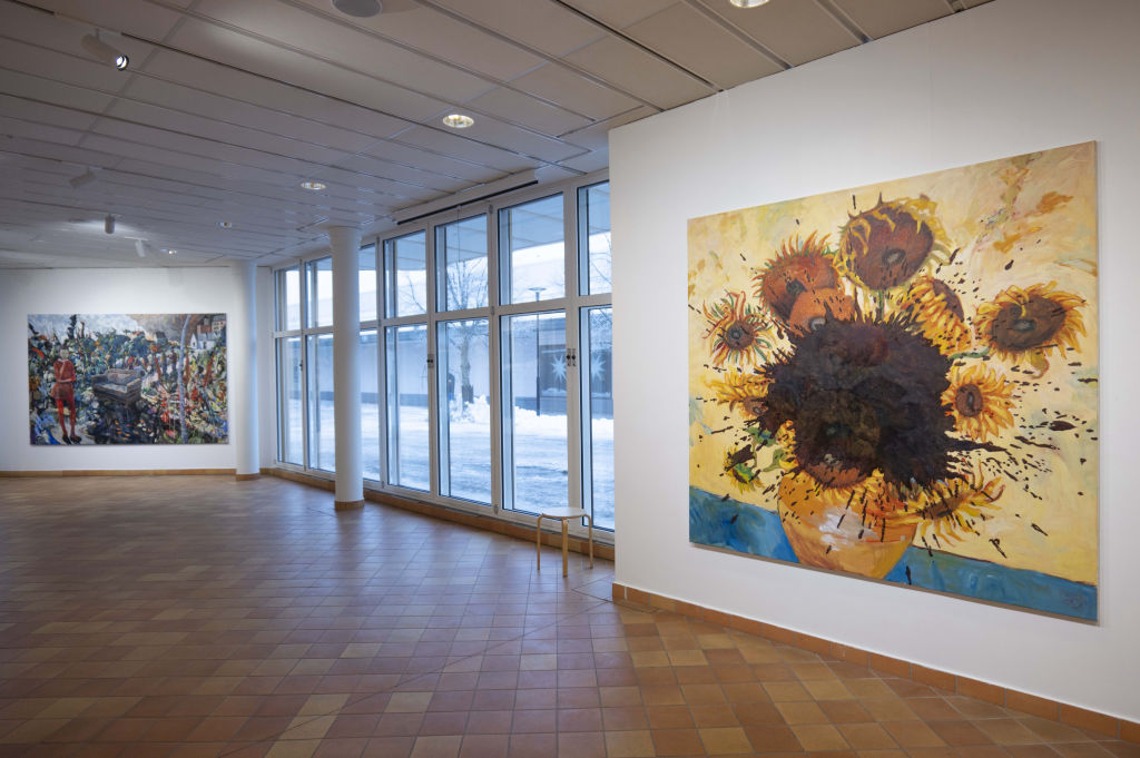 '"The Settee" och "Pris e ök"', ett konstverk av Staffan Westerlund