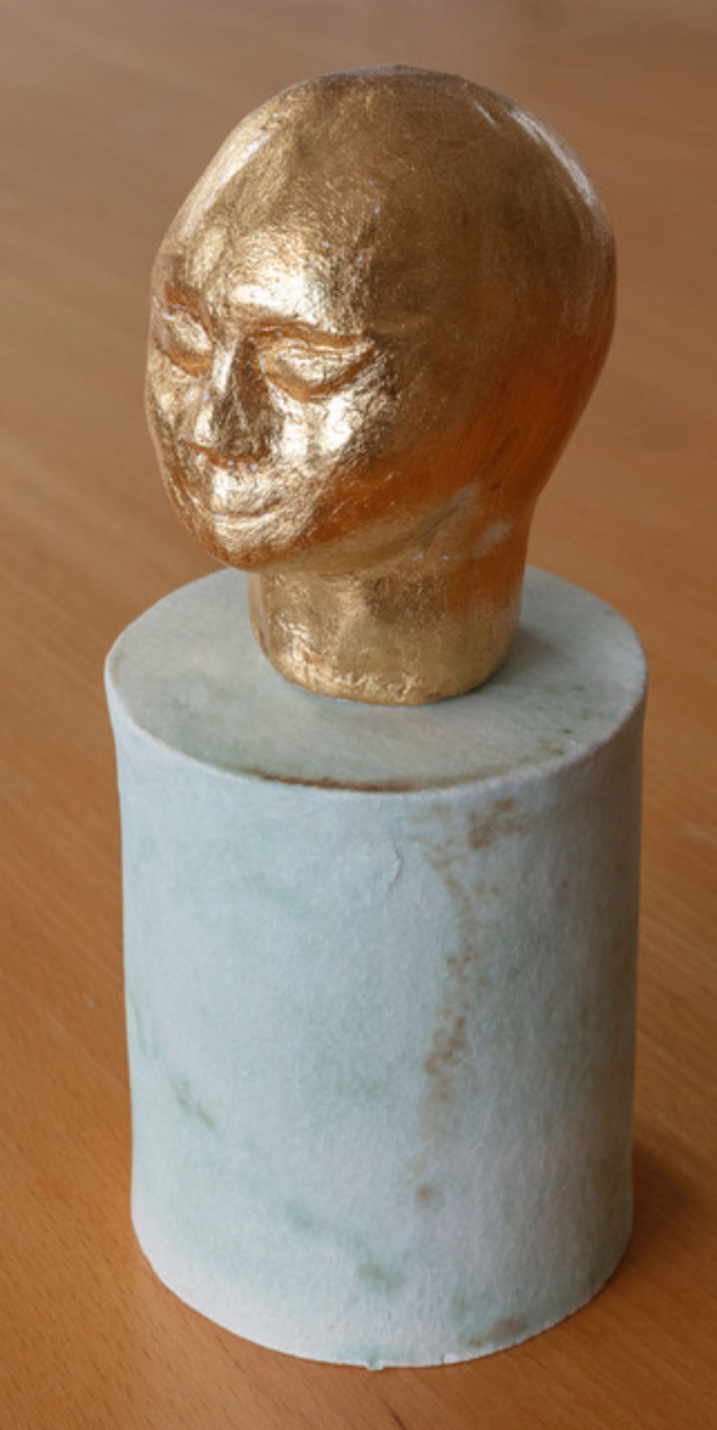 'Ljushuvud', ett konstverk av Eva Hansson