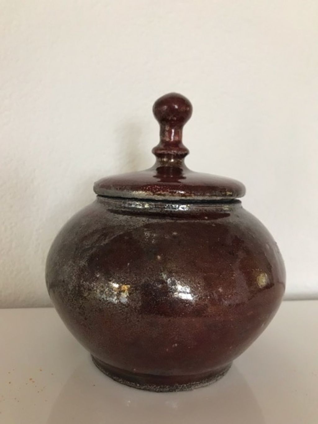 'Keramikskål', 2019, ett konstverk av Karin Lodin