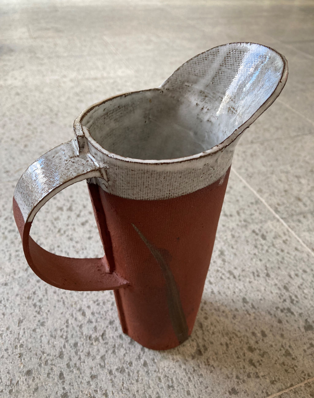 'Kavlad kanna', ett konstverk av Elisabet Hallgren