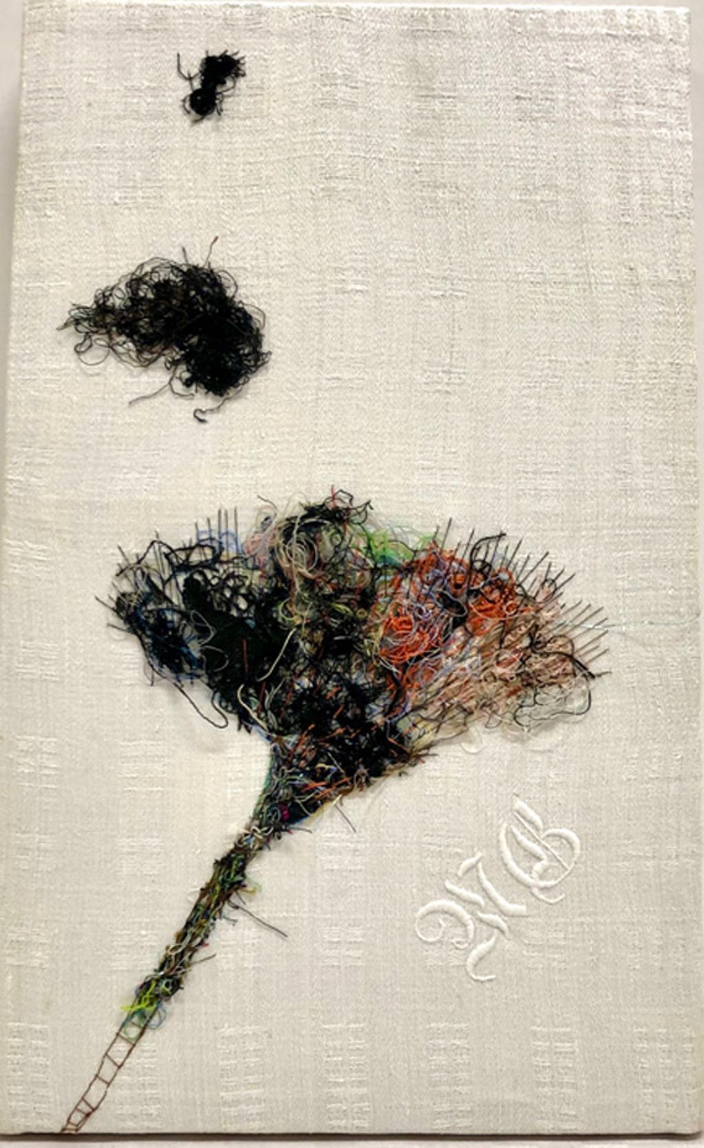 'Monogram', ett konstverk av Ann Grill