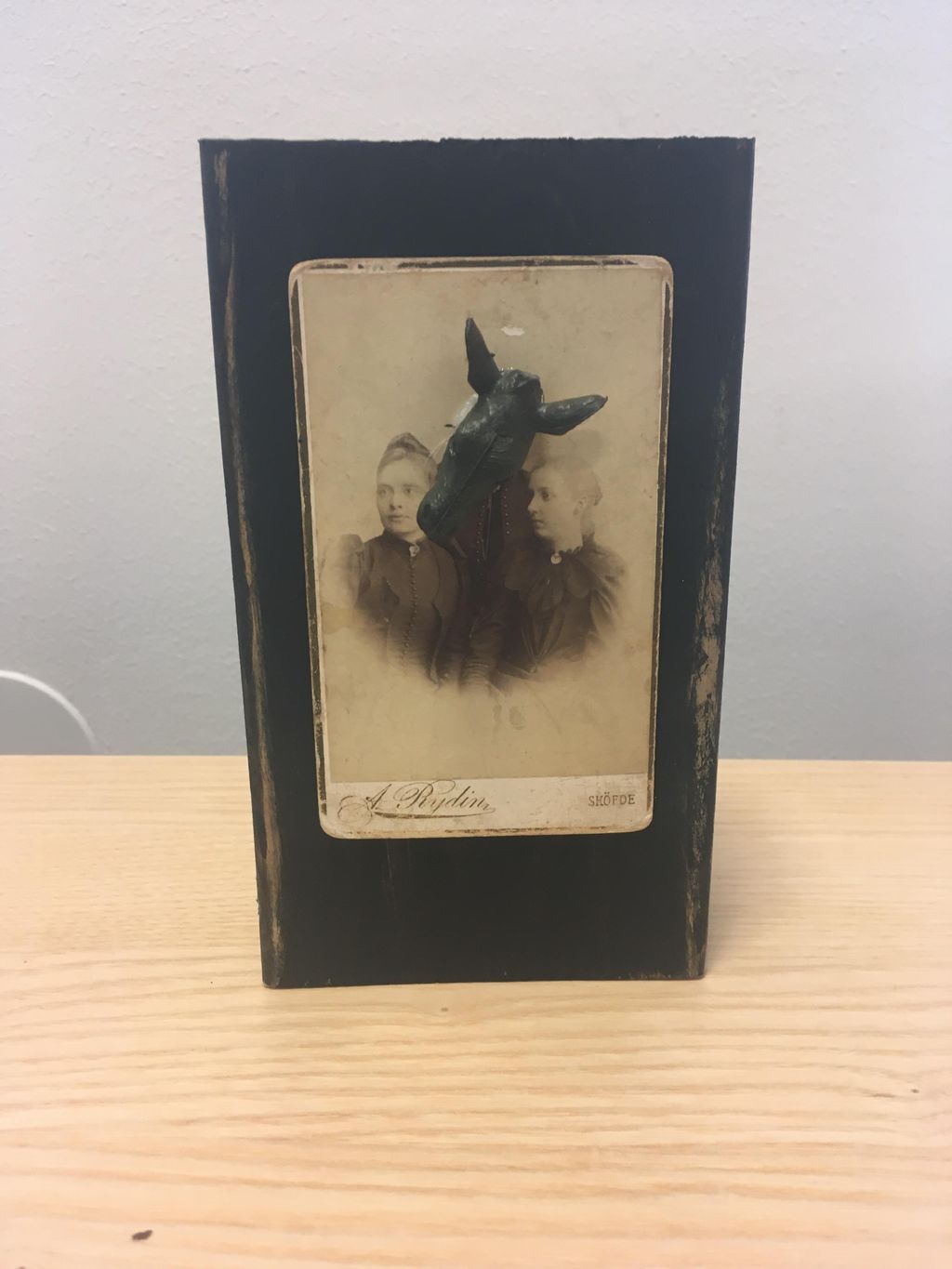 'Figurer', ett konstverk av Pernilla Frid