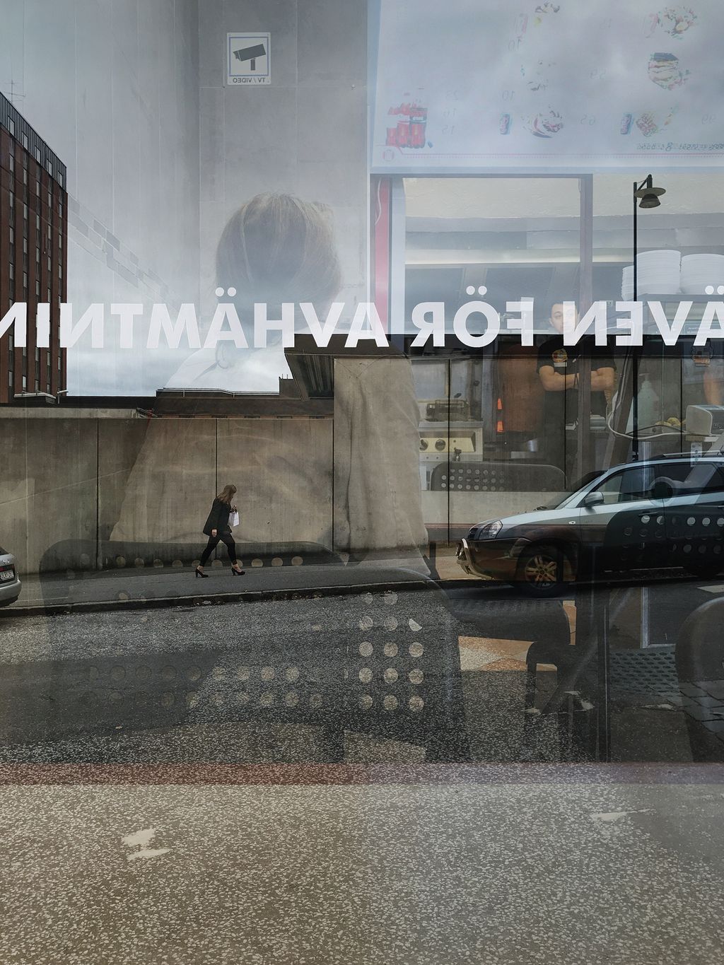 'Avhämtning', ett konstverk av Dan Lageryd