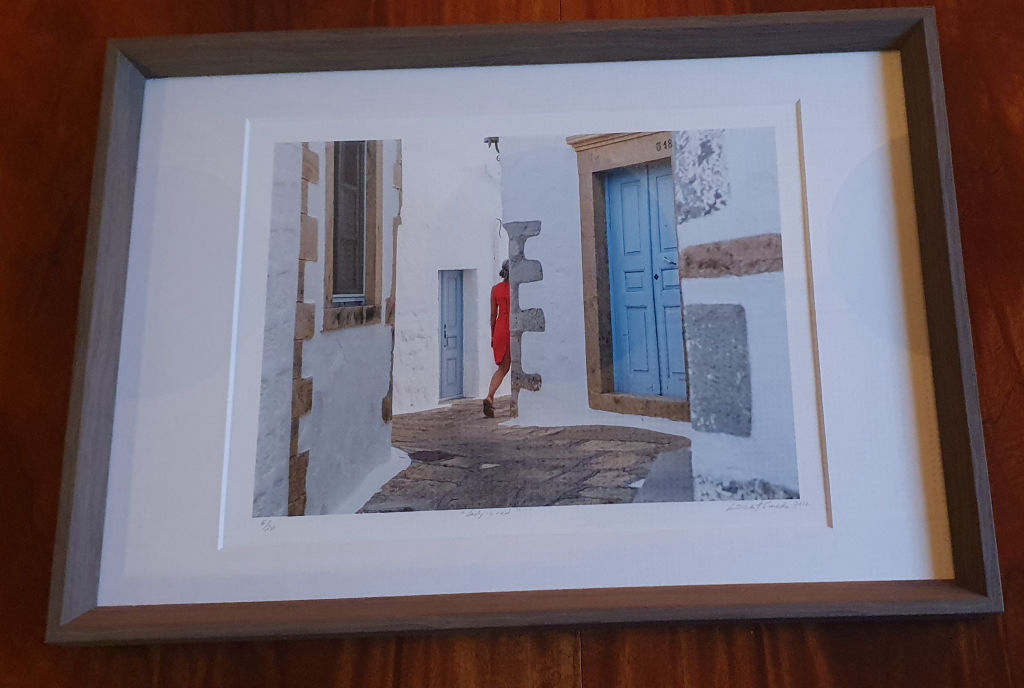 'Lady in red', ett konstverk av Lars av Sweden