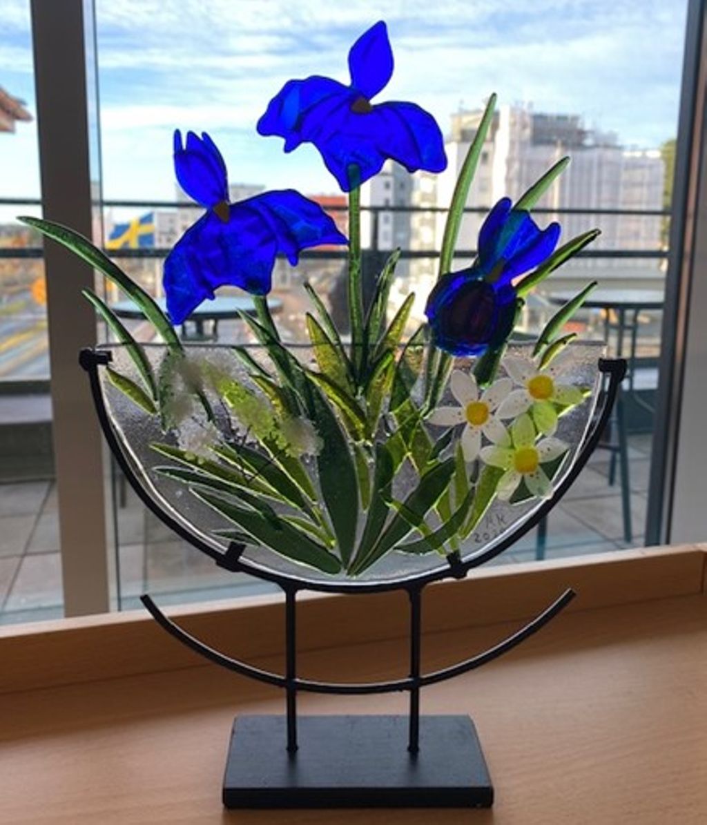 'Fönstersmycke', ett konstverk av Marianne Keyzer