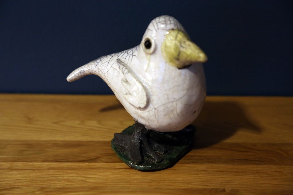 'Fågel', 2021, ett konstverk av Frank Larsen