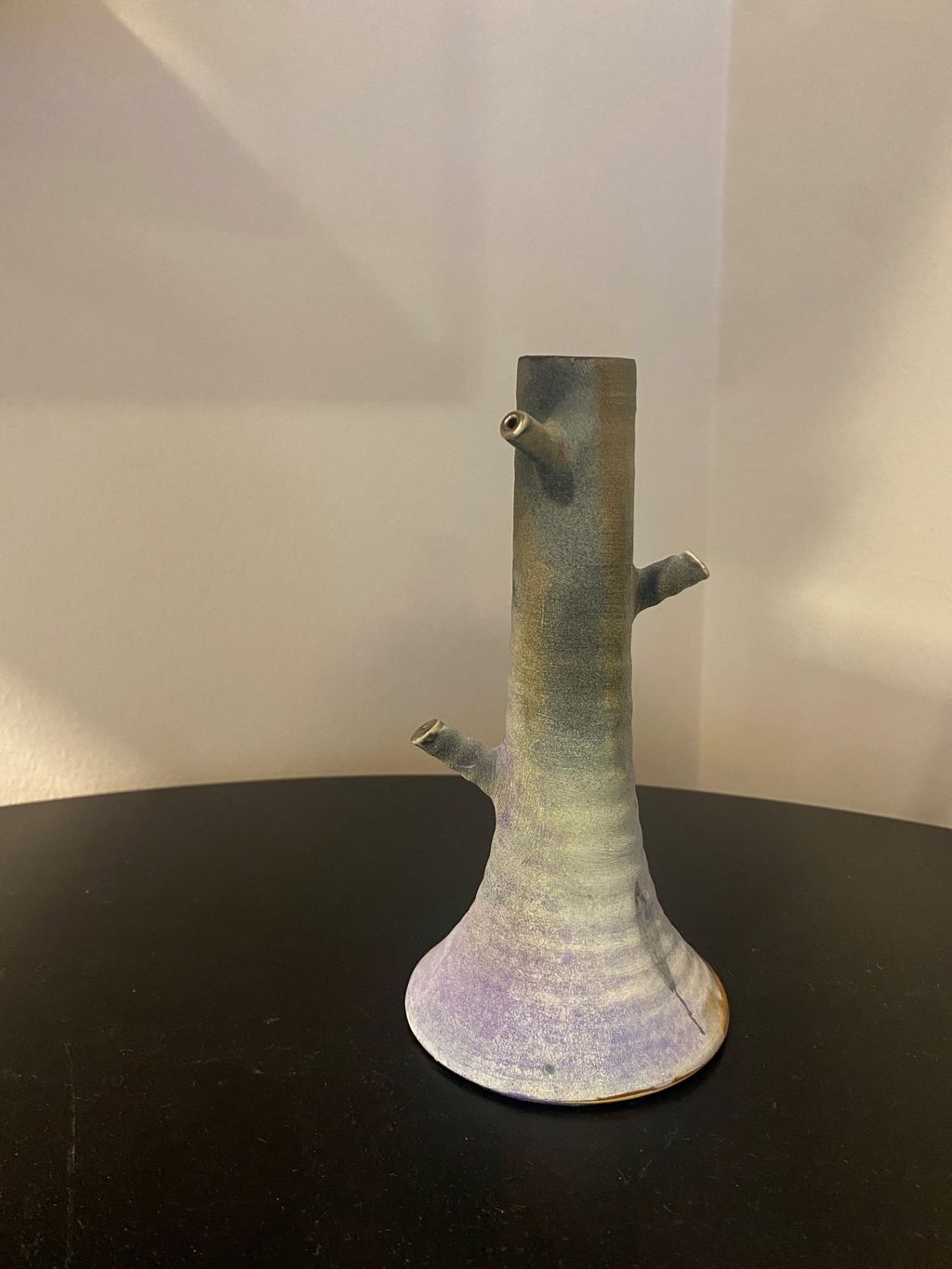 'Keramik med platina', ett konstverk av Eva Zethraeus