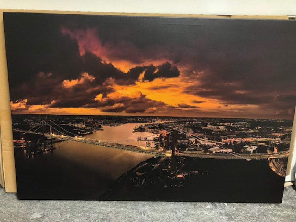 'Älvsborgsbron mot öster', ett konstverk av Mats Fundberg