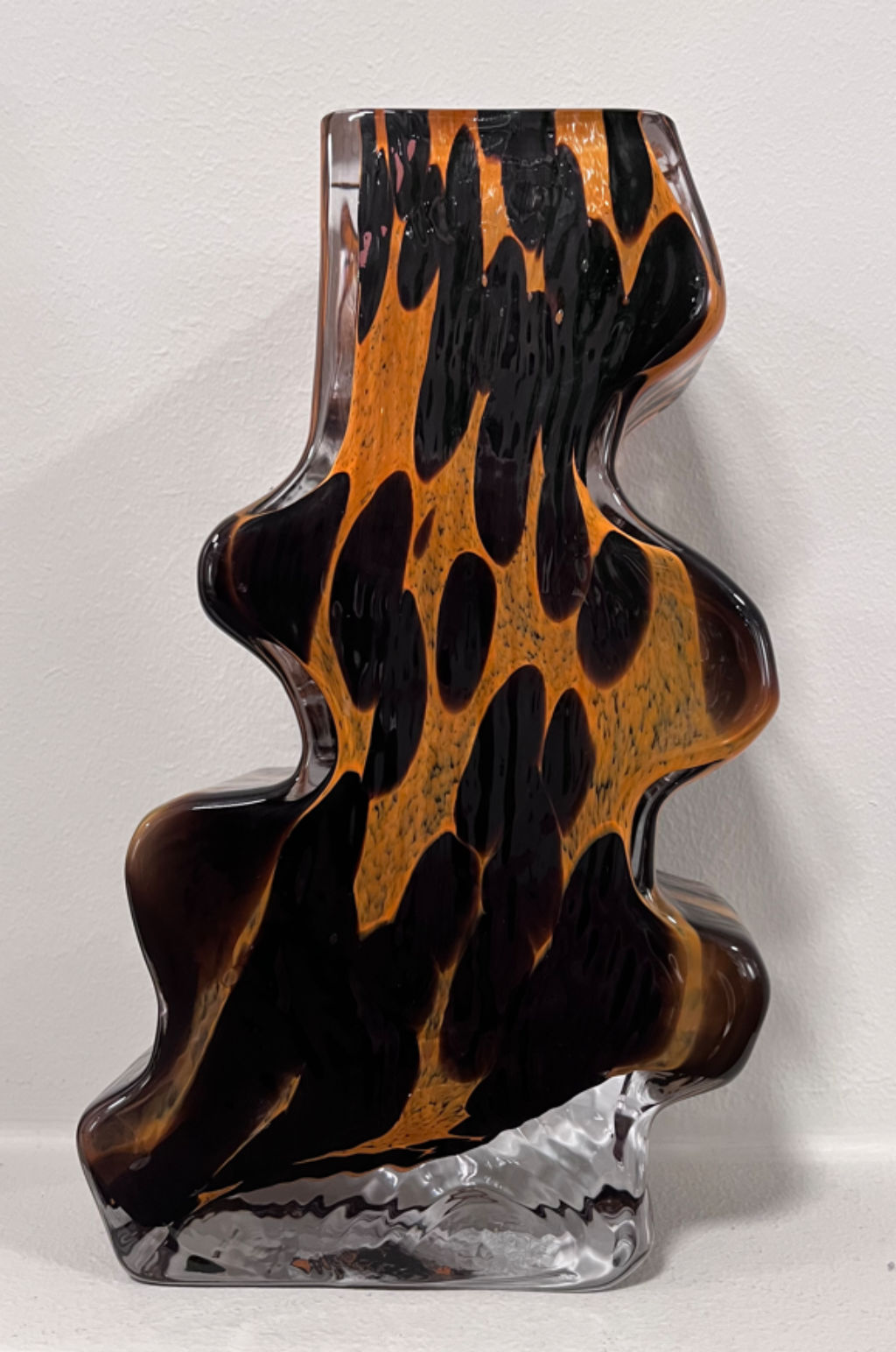 '22-25. Dalmatinervas', ett konstverk av Lisa Reiser