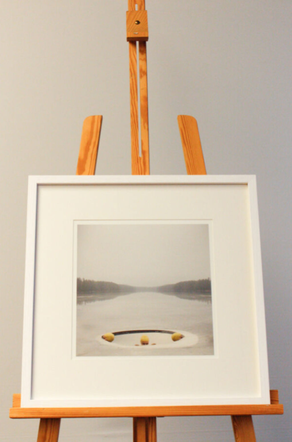 '15. Questions', 2023, ett konstverk av Kylli Sparre